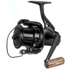 Okuma Custom Black CB-80 3+1bb Inc. Sp Spool