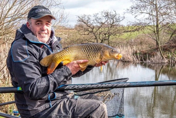 Preston Edge Monster Margin Pole 8,5m 3 Preston Edge Monster Margin Pole 8,5m