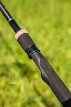 Ultimate Fury Feeder 330cm 15-60gr 26 Ultimate Fury Feeder 330cm 15-60gr -Exporteren Vis Kunsten Winkel 362fd75351b4f9ec