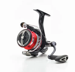 Daiwa 18 Ninja LT2500D -Exporteren Vis Kunsten Winkel 52e076becb1cd74c