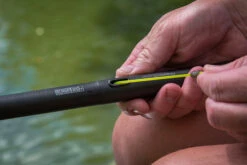 Matrix Torque Carp Pole 6m -Exporteren Vis Kunsten Winkel 5bb6b8903e83fd3d