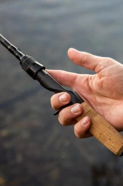 Ultimate Light Casting 2.00m 10-30g 32 Ultimate Light Casting 2.00m 10-30g -Exporteren Vis Kunsten Winkel 7c7249896b0a69c3