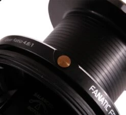 Ultimate Fanatic Freespool 10000 -Exporteren Vis Kunsten Winkel b2b13d8fe2f65672