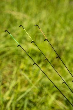 Ultimate Fury Feeder 330cm 15-60gr 22 Ultimate Fury Feeder 330cm 15-60gr -Exporteren Vis Kunsten Winkel c7c3044c84dd7bd8